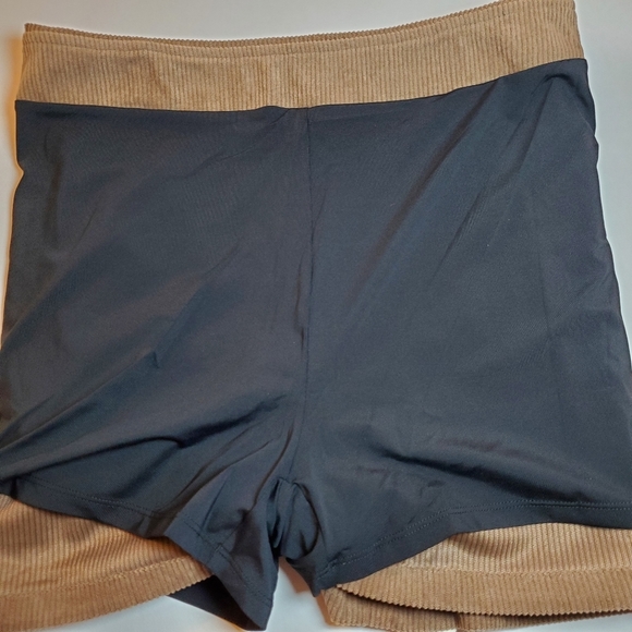 NWOT HALARA Brown Corduroy Skort Sz M - Picture 4 of 9